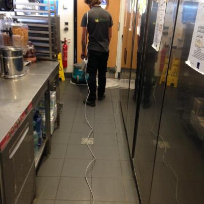 Décrassage carrelage cuisine
